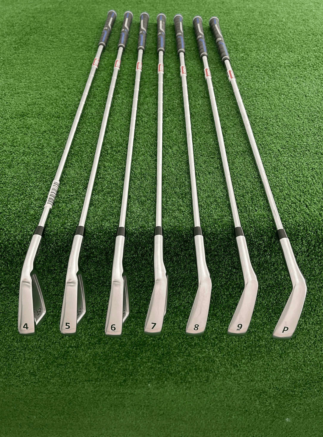 Takomo 201 Forged Iron Set 4-P / KBS Tour Lite X Extra Stiff — pre-owned golf club